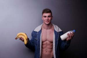 筋トレ前はバナナ？プロテイン？【消化不良を起こさない理想の時間帯】