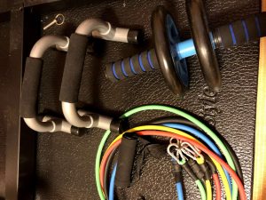 家筋トレで最低限揃えるべき器具【コスパ最強は３つだけ】