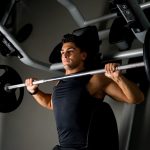 ベンチプレスが胸に効かない時に見直すポイント【肩甲骨は寄せない】